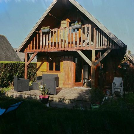 Chalet Avec Piscine Chauffee, Tennis Et Jardin Clos, A 1700M De La Plage De Cabourg - Fr-1-465-22 Exteriör bild