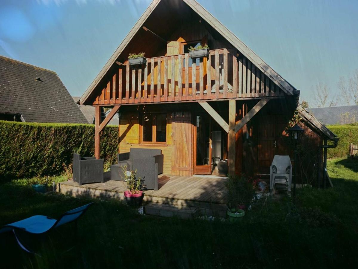 Chalet Avec Piscine Chauffee, Tennis Et Jardin Clos, A 1700M De La Plage De Cabourg - Fr-1-465-22 Exteriör bild